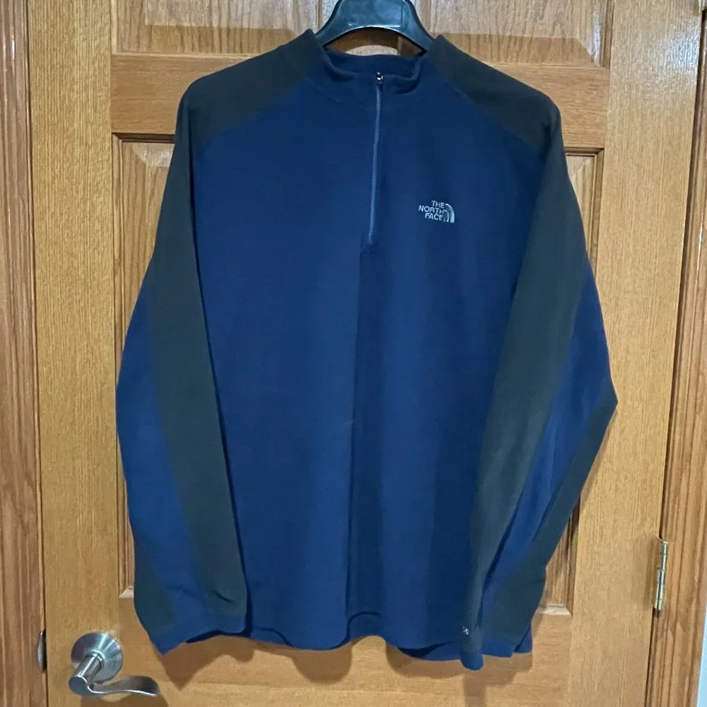 THE NORTH FACE Men's L Pullover 1/4 Zip Long Sleeve Fleece Navy Blue Gray Jacket